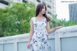 The collision between men and women in Shanghai in terms of ideological and conceptual thoughts.